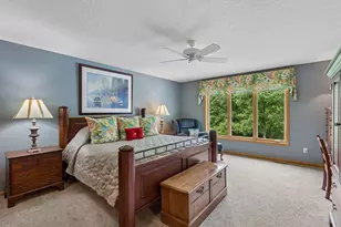 10426 Eagle Pointe Cir, Woodbury, MN 55129 - Photo 25