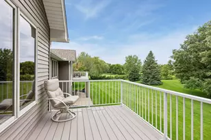 10426 Eagle Pointe Cir, Woodbury, MN 55129 - Photo 41