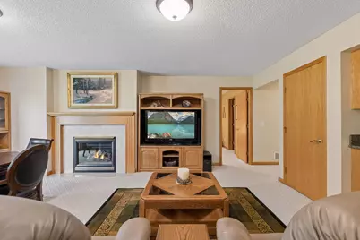 10426 Eagle Pointe Circle, Woodbury, MN 55129 - Photo 33