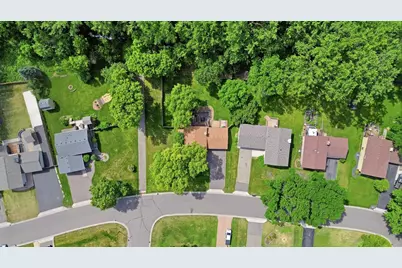 3501 77th Avenue N, Brooklyn Park, MN 55443 - Photo 15