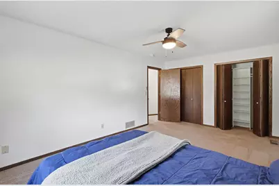 3501 77th Avenue N, Brooklyn Park, MN 55443 - Photo 11