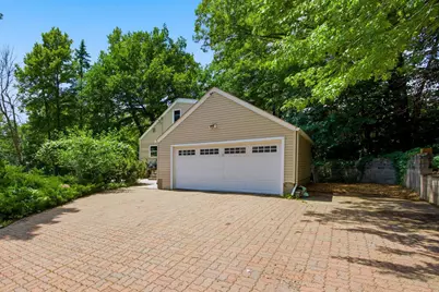 851 County Road C E, Maplewood, MN 55109 - Photo 3