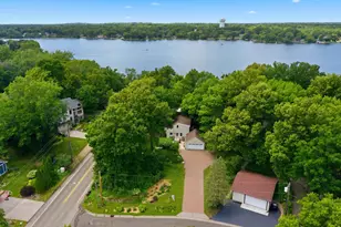 851 County Rd C E, Maplewood, MN 55109 - Photo 1