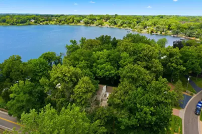 851 County Road C E, Maplewood, MN 55109 - Photo 29