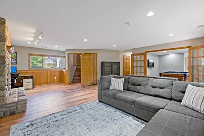2401 Hydram Avenue N, Oakdale, MN 55128 - Photo 27