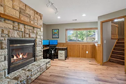 2401 Hydram Avenue N, Oakdale, MN 55128 - Photo 25