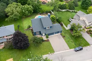 18511 Maple Leaf Dr, Eden Prairie, MN 55346 - Photo 59