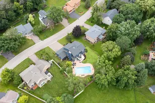 18511 Maple Leaf Dr, Eden Prairie, MN 55346 - Photo 63