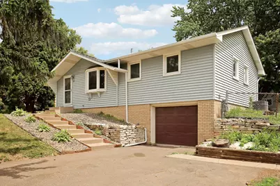 33 Greenway Avenue N, Oakdale, MN 55128 - Photo 21