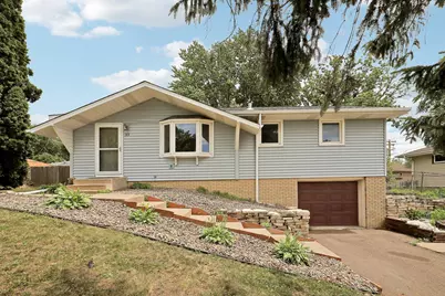 33 Greenway Avenue N, Oakdale, MN 55128 - Photo 1