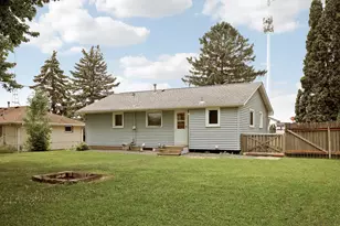 33 Greenway Ave N, Oakdale, MN 55128 - Photo 23