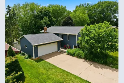 2744 Chisholm Avenue, North Saint Paul, MN 55109 - Photo 1