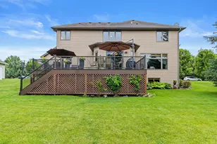 5606 Alexandra Dr, Minnetrista, MN 55364 - Photo 11