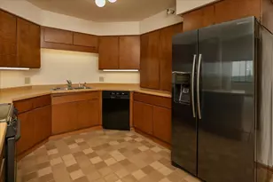 600 4th St SW, Rochester, MN 55902 - Photo 11