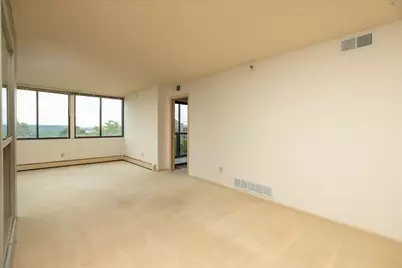 600 4th Street SW #605, Rochester, MN 55902 - Photo 9