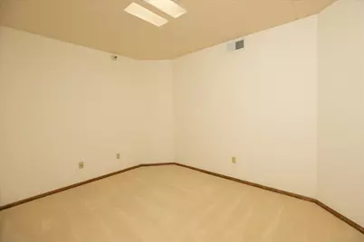 600 4th Street SW #605, Rochester, MN 55902 - Photo 15