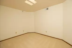 600 4th St SW, Rochester, MN 55902 - Photo 15