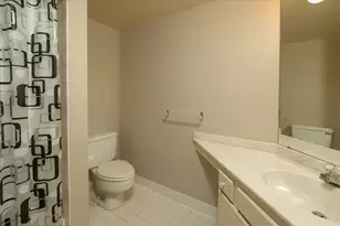 600 4th St SW, Rochester, MN 55902 - Photo 23
