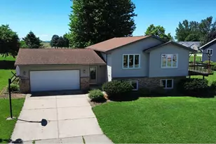 205 Benson Dr, Lewiston, MN 55952 - Photo 1
