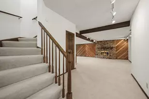 7419 Hyde Park Dr, Edina, MN 55439 - Photo 33