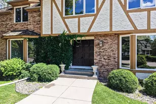7419 Hyde Park Dr, Edina, MN 55439 - Photo 3