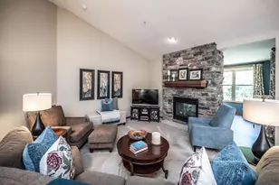 8619 Lake Riley Dr, Chanhassen, MN 55317 - Photo 13