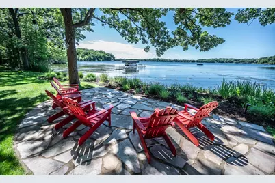 8619 Lake Riley Drive, Chanhassen, MN 55317 - Photo 51