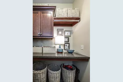 8619 Lake Riley Drive, Chanhassen, MN 55317 - Photo 35