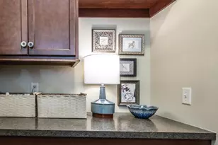 8619 Lake Riley Dr, Chanhassen, MN 55317 - Photo 35