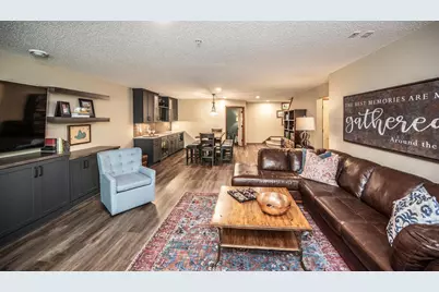 8619 Lake Riley Drive, Chanhassen, MN 55317 - Photo 31