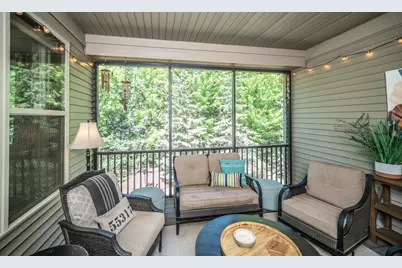 8619 Lake Riley Drive, Chanhassen, MN 55317 - Photo 17