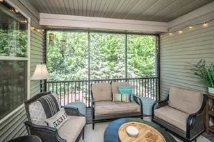 8619 Lake Riley Dr, Chanhassen, MN 55317 - Photo 17