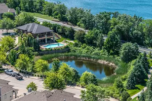 8619 Lake Riley Dr, Chanhassen, MN 55317 - Photo 41