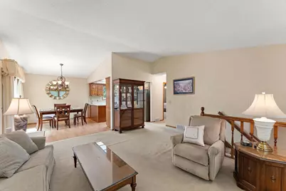 5241 Vera Cruz Avenue N, Crystal, MN 55429 - Photo 5