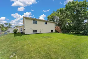 5241 Vera Cruz Ave N, Crystal, MN 55429 - Photo 29