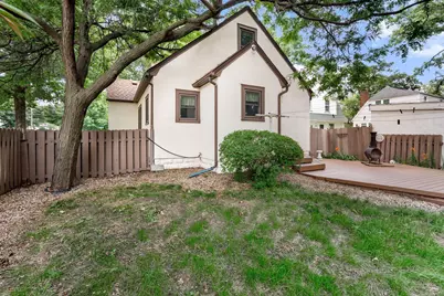 1111 5th Avenue NW, Austin, MN 55912 - Photo 5