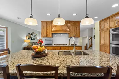 13001 Nightingale Street NW, Coon Rapids, MN 55448 - Photo 19
