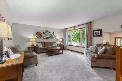 13001 Nightingale Street NW, Coon Rapids, MN 55448 - Photo 11