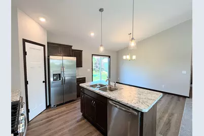 1004 26th Street Loop, Sartell, MN 56377 - Photo 3