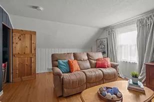 986 Galvin Ave, West Saint Paul, MN 55118 - Photo 11