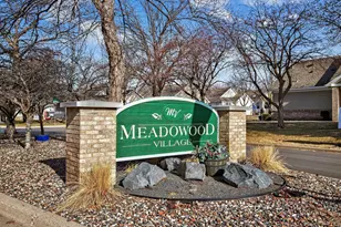 442 Meadowood Ln, Burnsville, MN 55337 - Photo 45