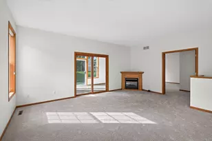 442 Meadowood Ln, Burnsville, MN 55337 - Photo 17