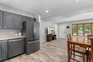 784 Mary St N, Maplewood, MN 55119 - Photo 11