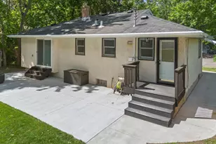 784 Mary St N, Maplewood, MN 55119 - Photo 27