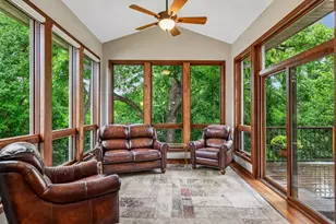 9385 Libby Ln, Eden Prairie, MN 55347 - Photo 7
