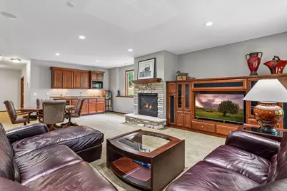 9385 Libby Lane, Eden Prairie, MN 55347 - Photo 23