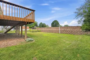 2073 Lydia Ave E, Maplewood, MN 55109 - Photo 33