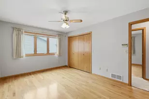 2073 Lydia Ave E, Maplewood, MN 55109 - Photo 19