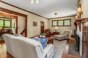 2129 Carroll Ave, Saint Paul, MN 55104 - Photo 11