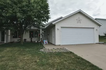 597 19th Street, Zumbrota, MN 55992 - Photo 1
